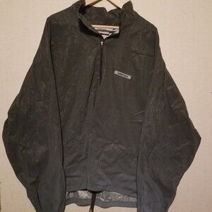 Essentials XL Pullover Windbreaker